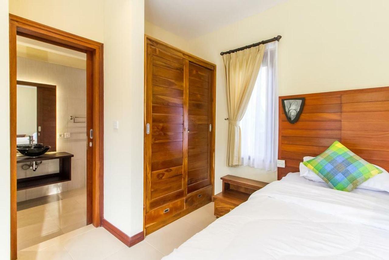 Dinar Hills Ungasan Hotel Uluwatu  Exterior photo