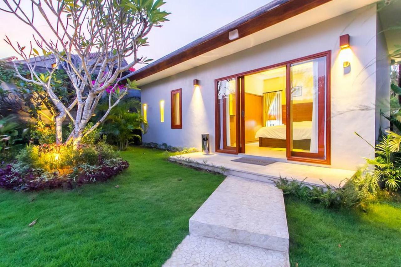 Dinar Hills Ungasan Hotel Uluwatu  Exterior photo