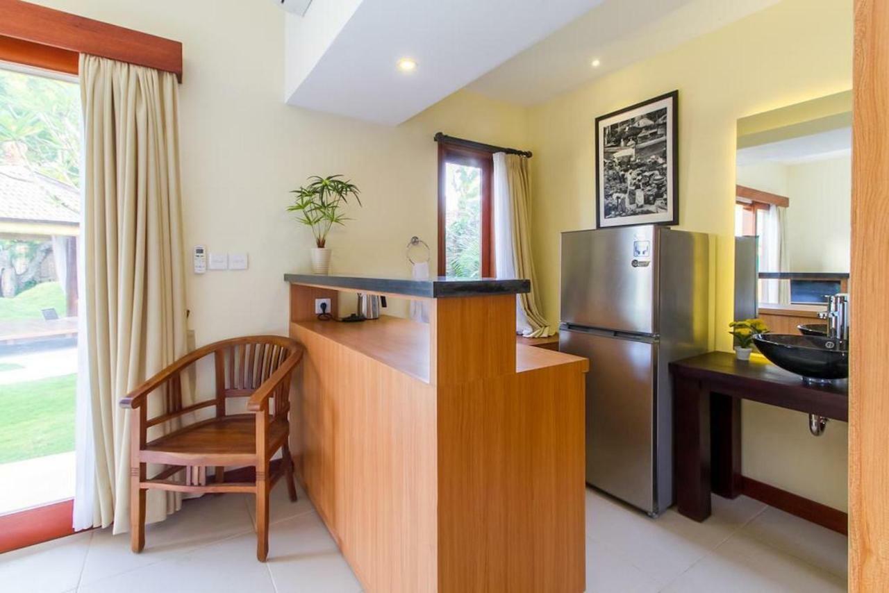 Dinar Hills Ungasan Hotel Uluwatu  Exterior photo